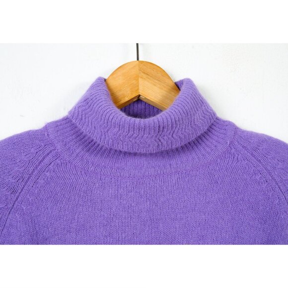 Vintage CHAUS Lambswool/Angora Blend Embroidered Line Art Turtleneck Sweater - Picture 5 of 12